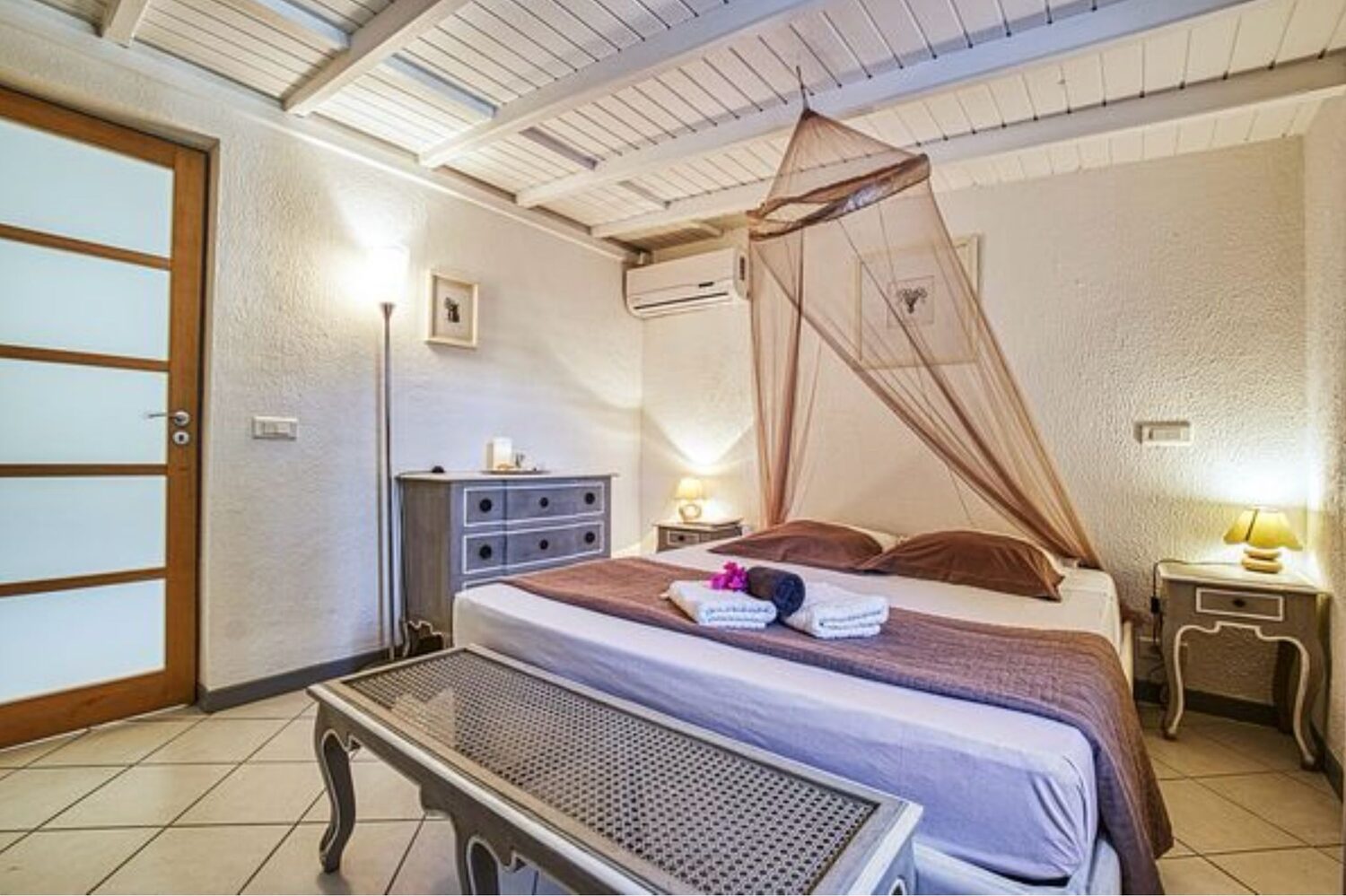 Suite climatisée de la villa Beijaflor en Guadeloupe